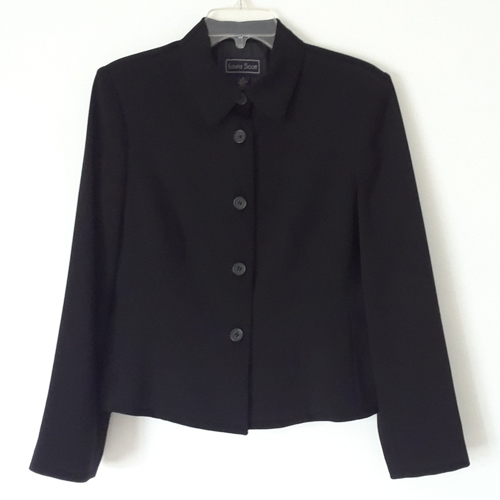 Laura Scott Blazer